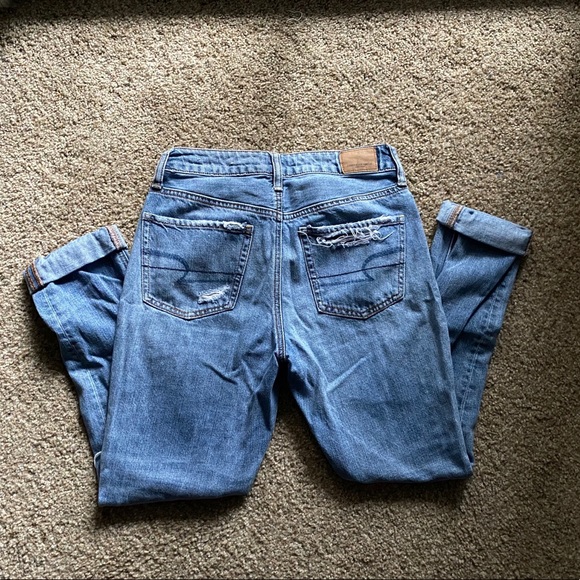 AE mom jeans - Picture 2 of 3